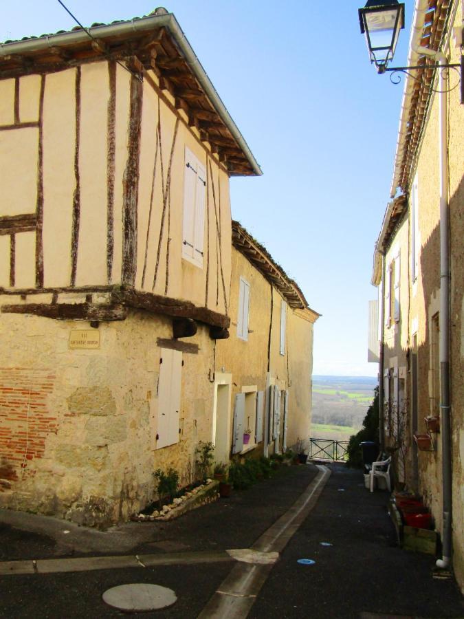 Gite Des Remparts A レクトゥール エクステリア 写真